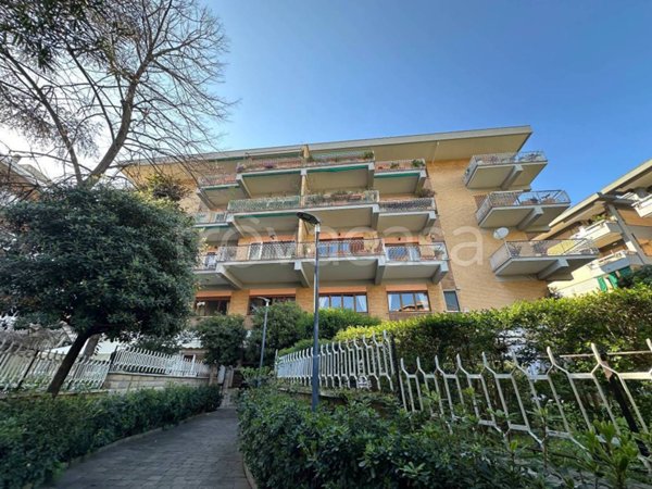 appartamento in vendita a Roma in zona Gianicolense