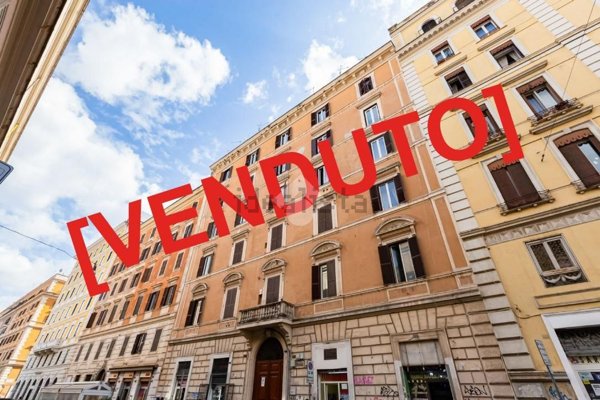 appartamento in vendita a Roma in zona Esquilino