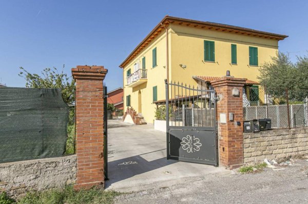 appartamento in vendita a Roma in zona Tor Cervara