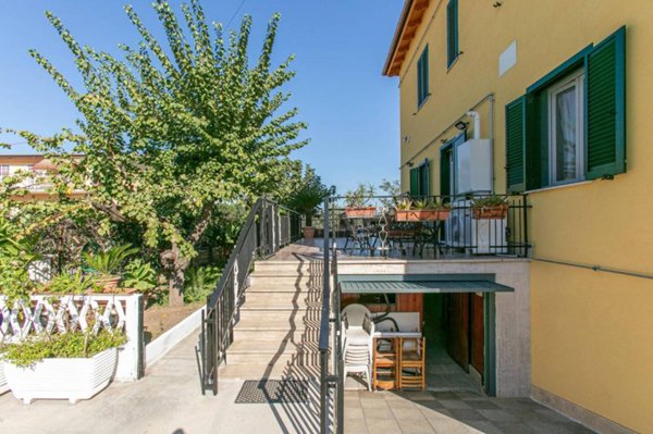 appartamento in vendita a Roma in zona Tor Cervara