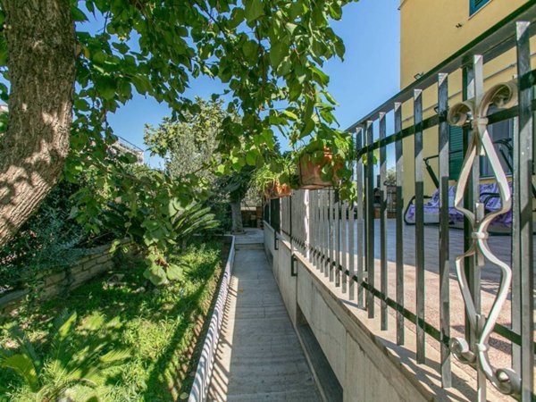 appartamento in vendita a Roma in zona Alessandrino