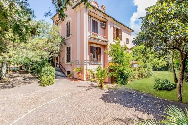 casa indipendente in vendita a Roma in zona Monte Sacro/Talenti