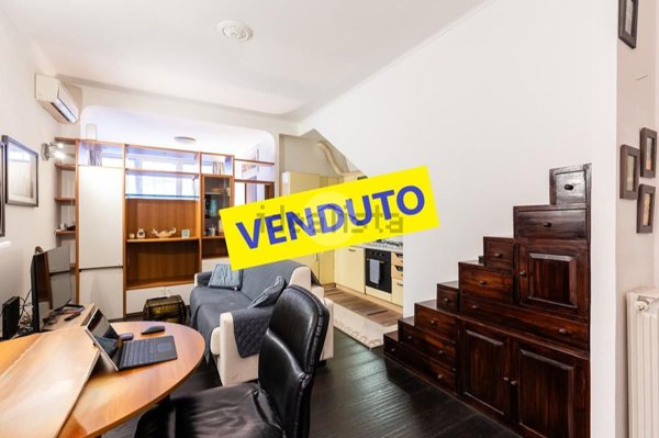 appartamento in vendita a Roma in zona Tor di Quinto