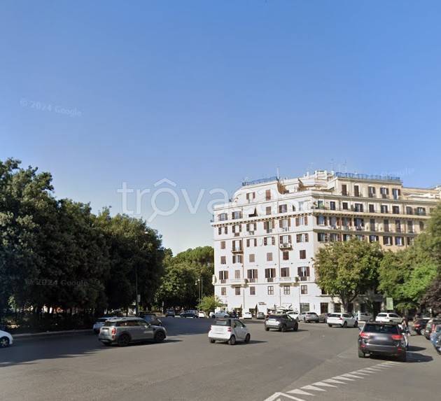 appartamento in vendita a Roma in zona Della Vittoria