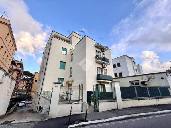 appartamento in vendita a Roma in zona Portuense