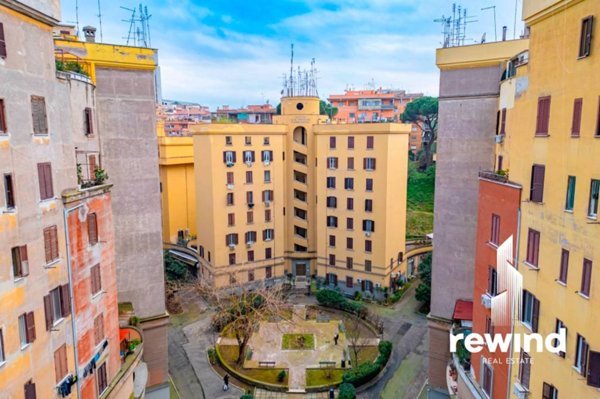 appartamento in vendita a Roma in zona Gianicolense