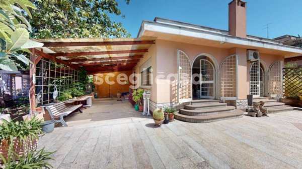 casa indipendente in vendita a Roma in zona Gianicolense