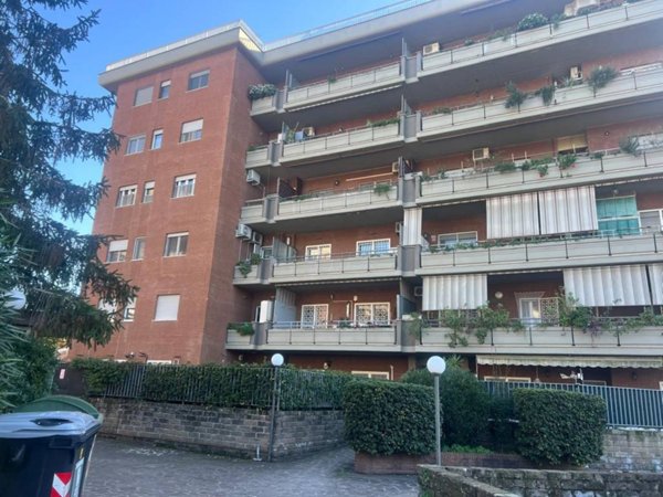 appartamento in vendita a Roma in zona Torrino