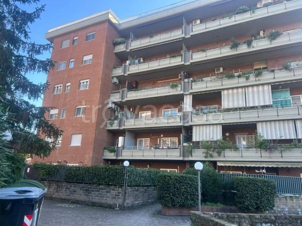 appartamento in vendita a Roma in zona Torrino