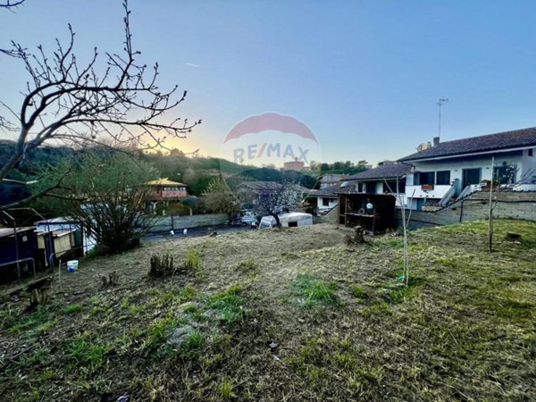 casa indipendente in vendita a Roma in zona Pantan Monastero