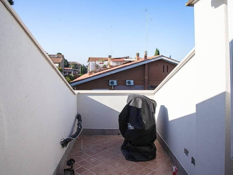 appartamento in vendita a Roma in zona Olgiata