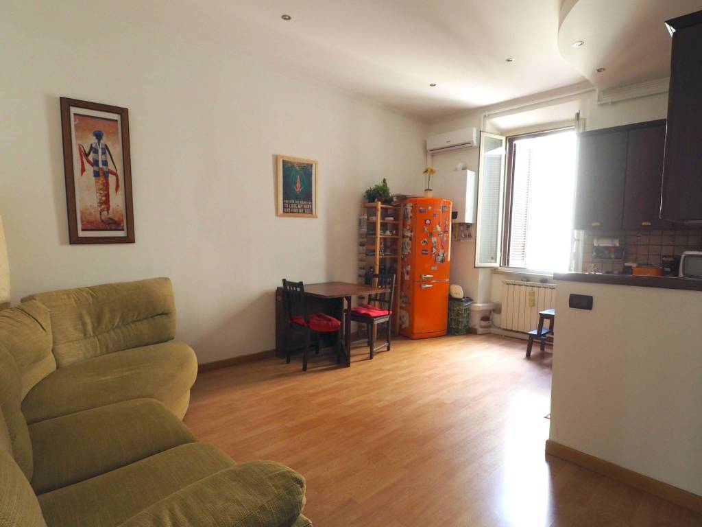 appartamento in vendita a Roma in zona Ostiense
