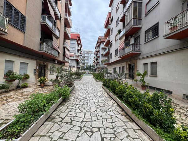 appartamento in vendita a Roma in zona Prenestino-Centocelle