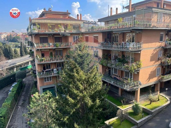 appartamento in vendita a Roma in zona Portuense