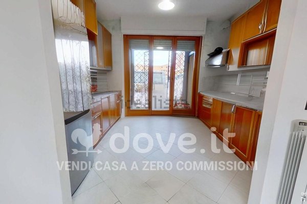 appartamento in vendita a Roma in zona Acilia