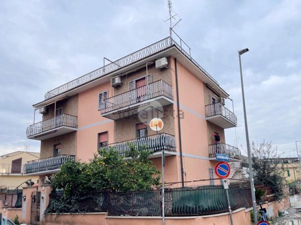 appartamento in vendita a Roma in zona Tor Vergata/Torrenova