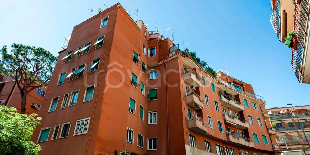 appartamento in vendita a Roma in zona Aurelio