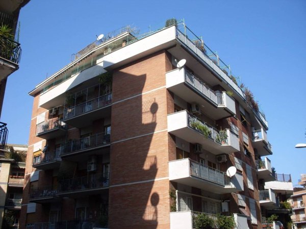 appartamento in vendita a Roma in zona Monte Sacro/Talenti