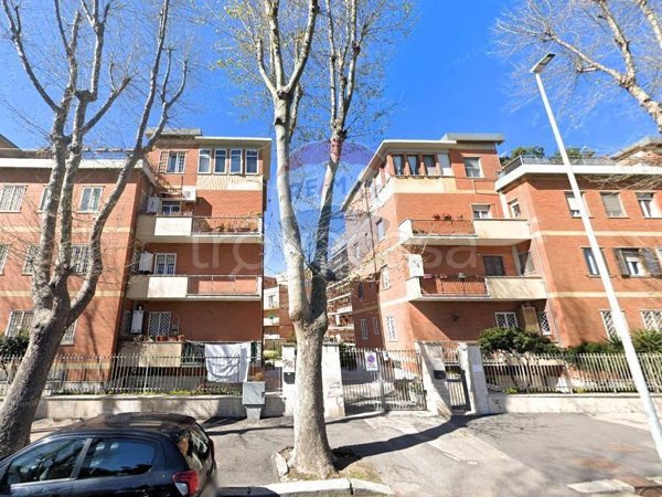 appartamento in vendita a Roma in zona Ostia