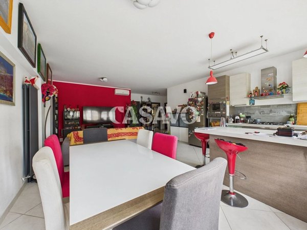 appartamento in vendita a Roma in zona Ardeatino
