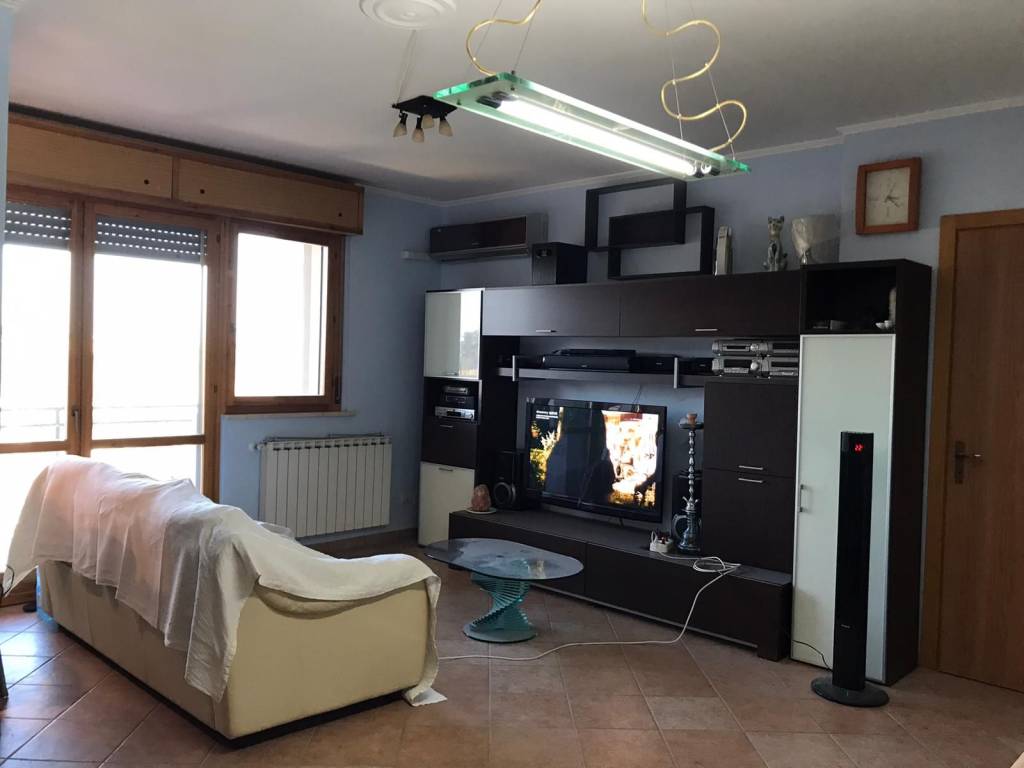 appartamento in vendita a Roma in zona Mezzocammino