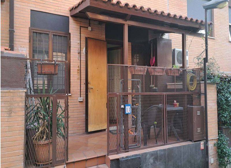 appartamento in vendita a Roma in zona Tor di Quinto