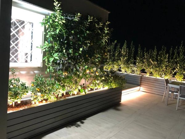 appartamento in vendita a Roma in zona Tuscolano