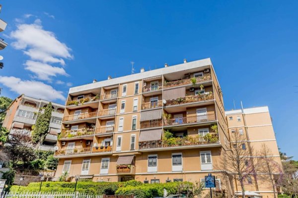 appartamento in vendita a Roma in zona Torrino