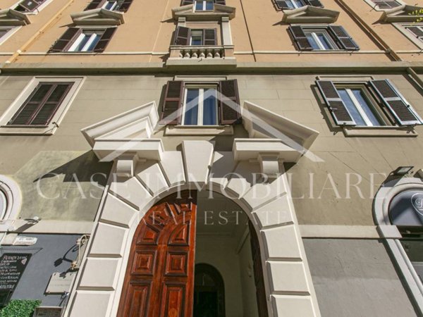appartamento in vendita a Roma in zona Appio Latino