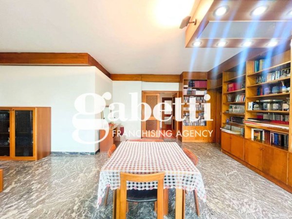 appartamento in vendita a Roma in zona Prenestino-Centocelle