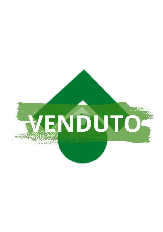 appartamento in vendita a Roma in zona Appio Latino