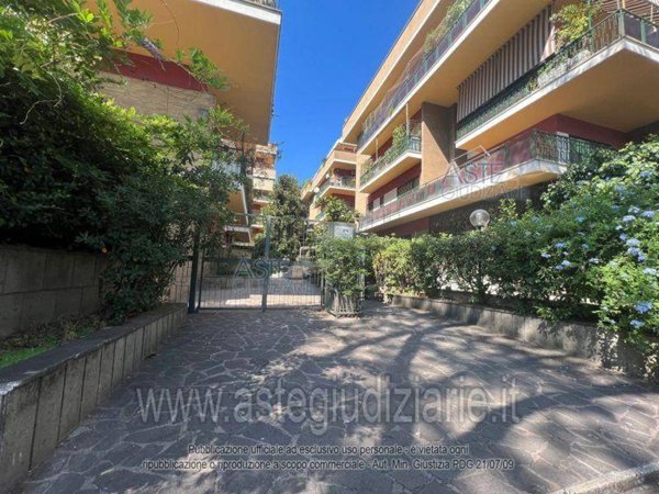 appartamento in vendita a Roma in zona Monte Sacro/Talenti