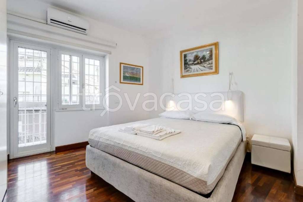 appartamento in vendita a Roma in zona Gianicolense
