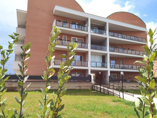 appartamento in vendita a Roma in zona Pietralata