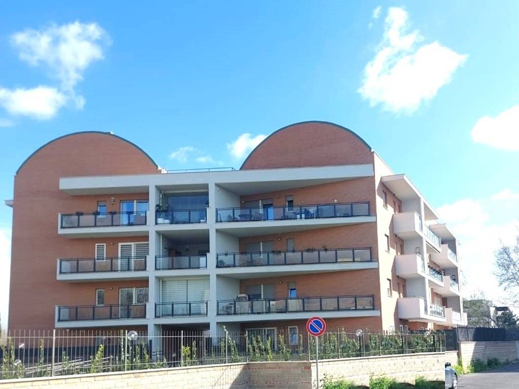 appartamento in vendita a Roma in zona Pietralata