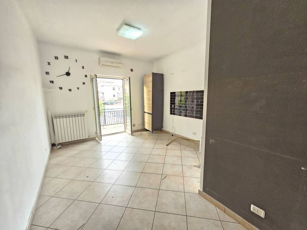 appartamento in vendita a Roma in zona Valle Muricana