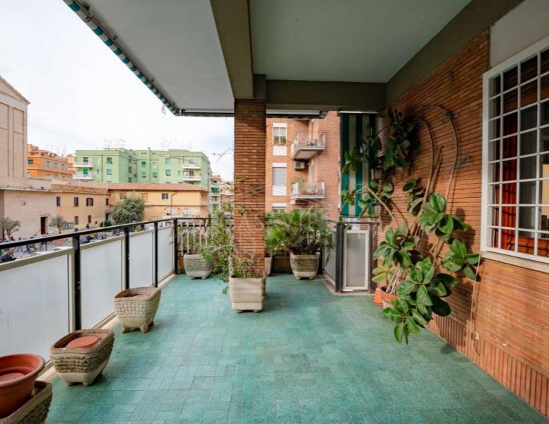 appartamento in vendita a Roma in zona Aurelio