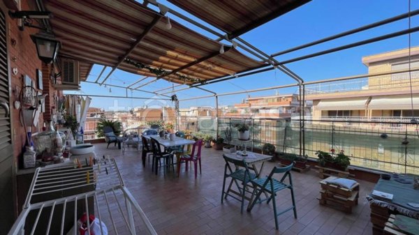appartamento in vendita a Roma in zona Casalotti
