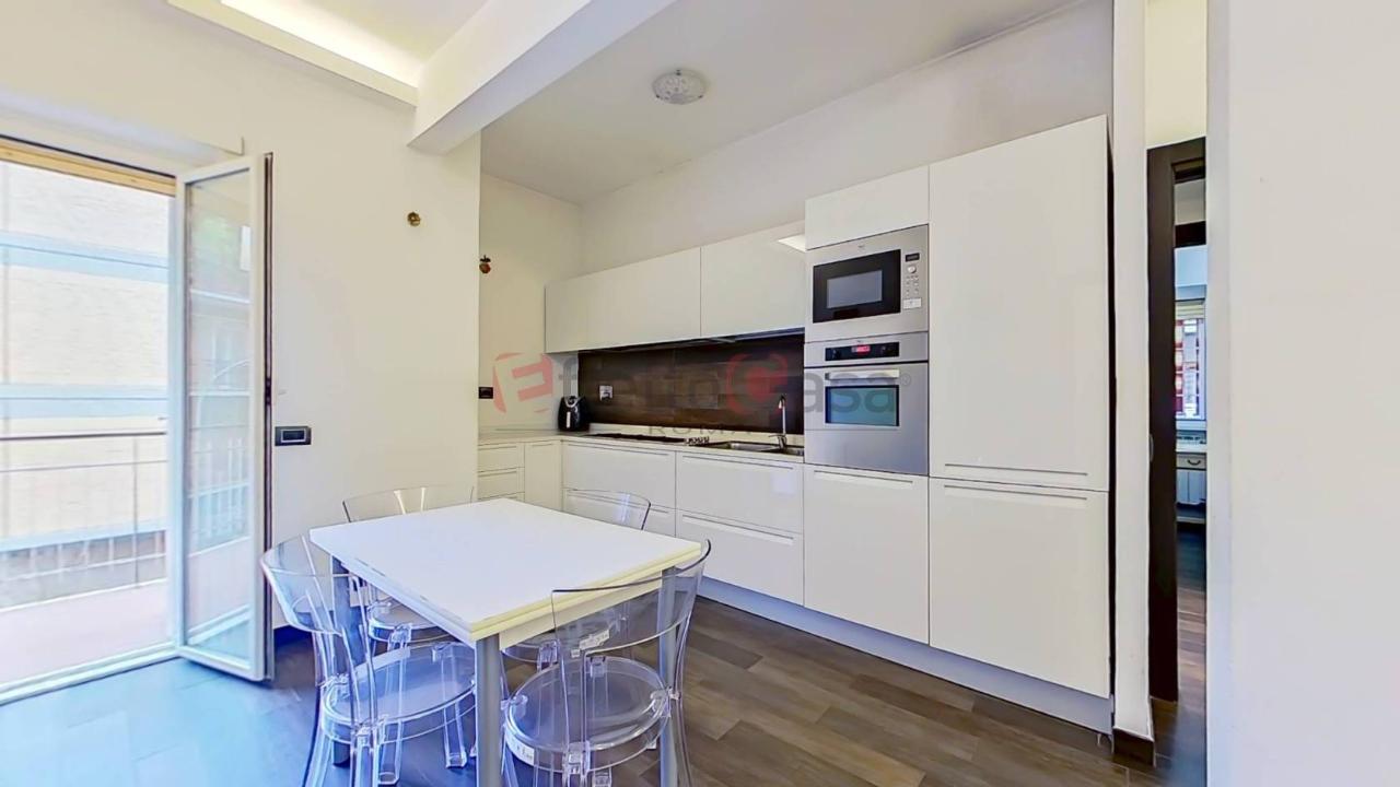 appartamento in vendita a Roma in zona Appio Claudio