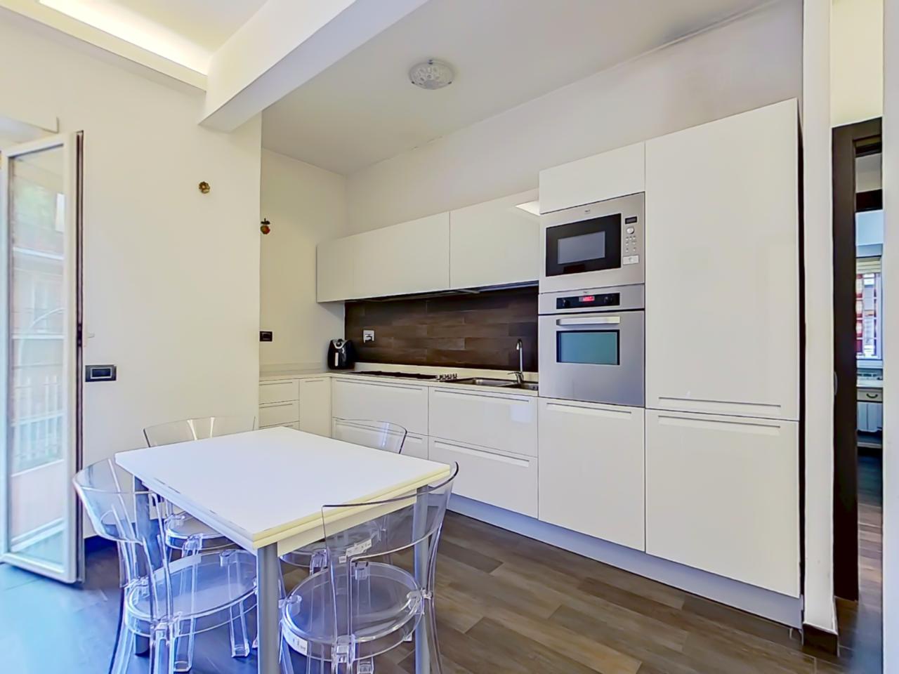 appartamento in vendita a Roma in zona Appio Claudio