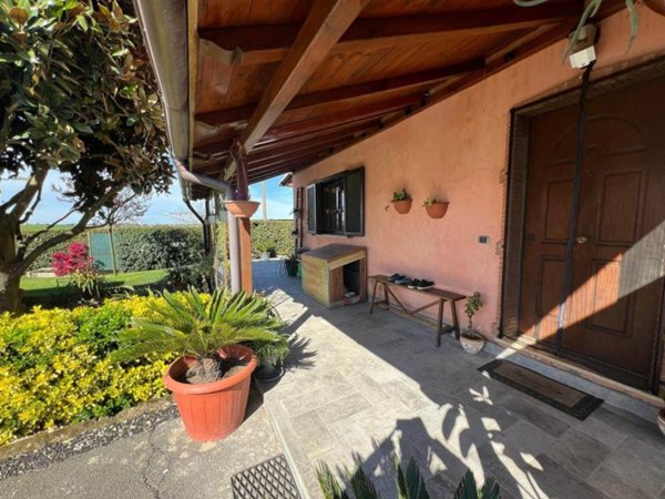 casa indipendente in vendita a Roma in zona Olgiata