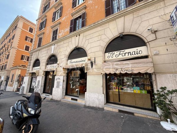 quadrivano in vendita a Roma in zona Tuscolano