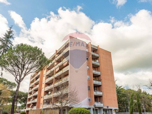 appartamento in vendita a Roma in zona San Basilio