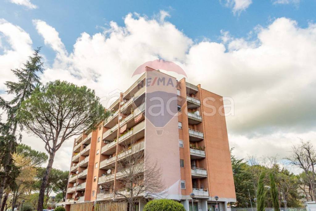 appartamento in vendita a Roma in zona San Basilio