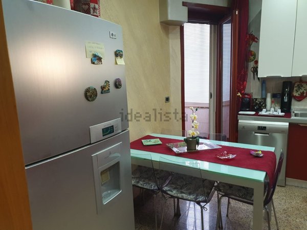 appartamento in vendita a Roma in zona Ostiense