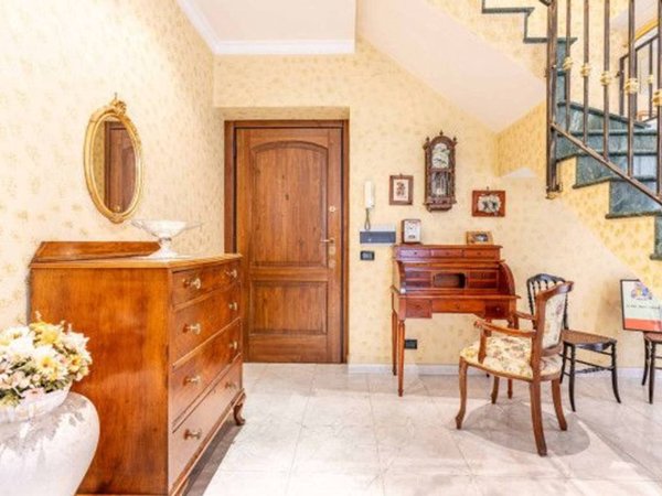 appartamento in vendita a Roma in zona Tor Cervara