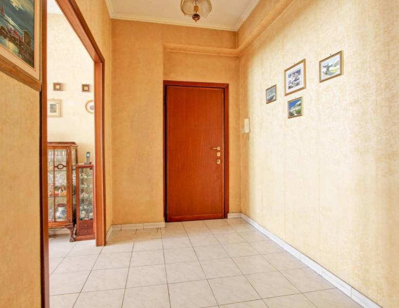 appartamento in vendita a Roma in zona Ostiense