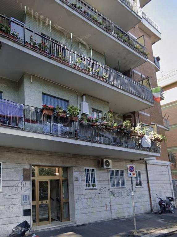 appartamento in vendita a Roma in zona Ostia