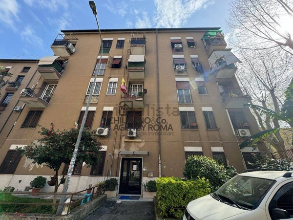 appartamento in vendita a Roma in zona Collatino