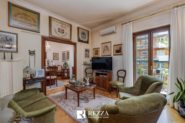 negozio in vendita a Roma in zona Campo Marzio